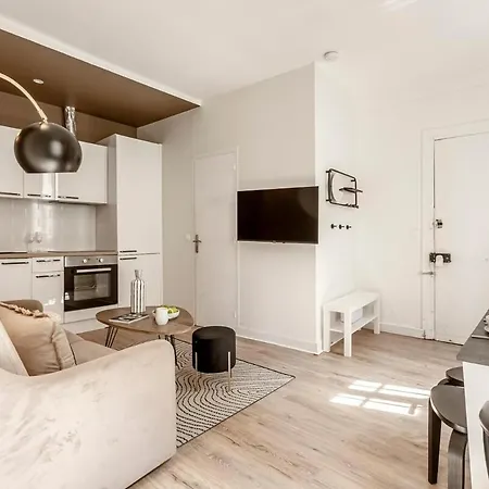 Apartment A21 Republique Marais 1bedroom Paris03 Ac